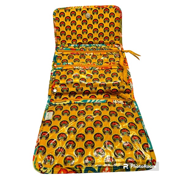 Vera Bradley Handbags - Vera Bradley Travel Organizer
